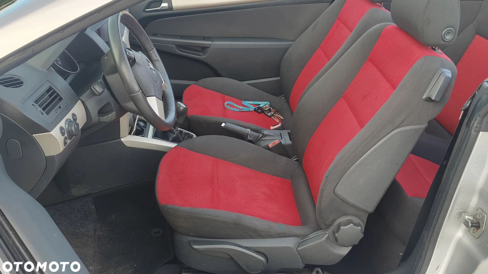 Opel Astra Twin Top 1.6 Edition - 9