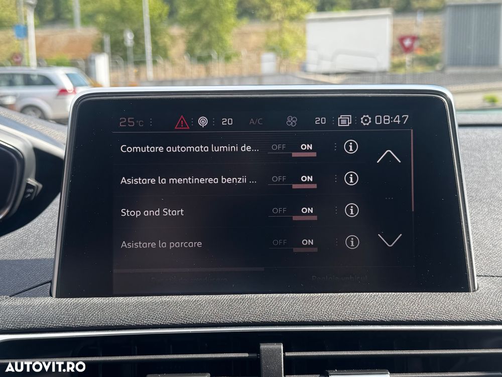 Peugeot 3008 1.2 PureTech 130 EAT8 GT - 31
