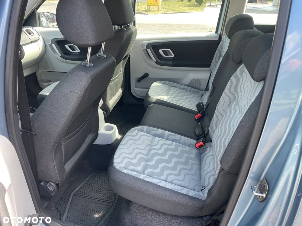 Skoda Roomster 1.6 16V Style - 10