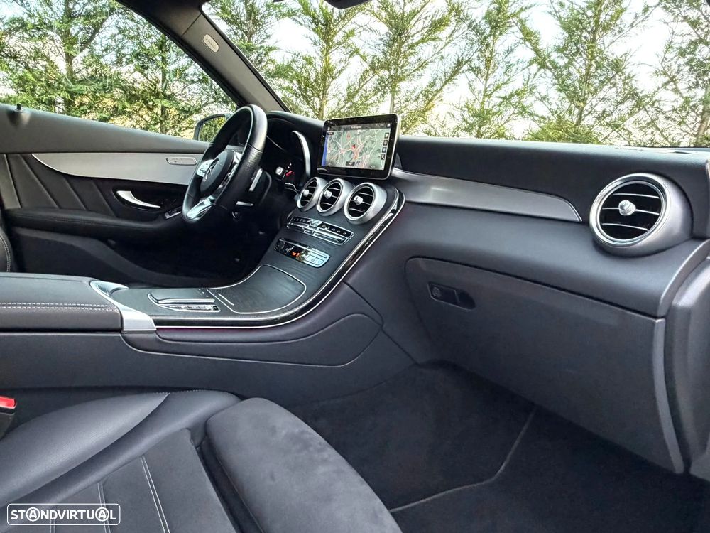 Mercedes-Benz GLC 300 de 4Matic - 13
