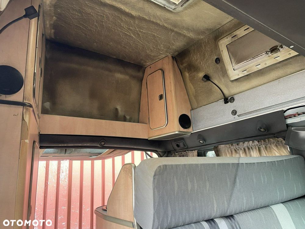 Ford Transit - 11