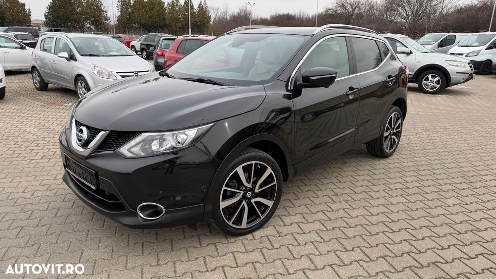 Nissan Qashqai - 1