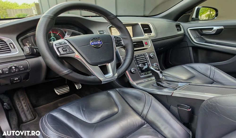 Volvo V60 - 1