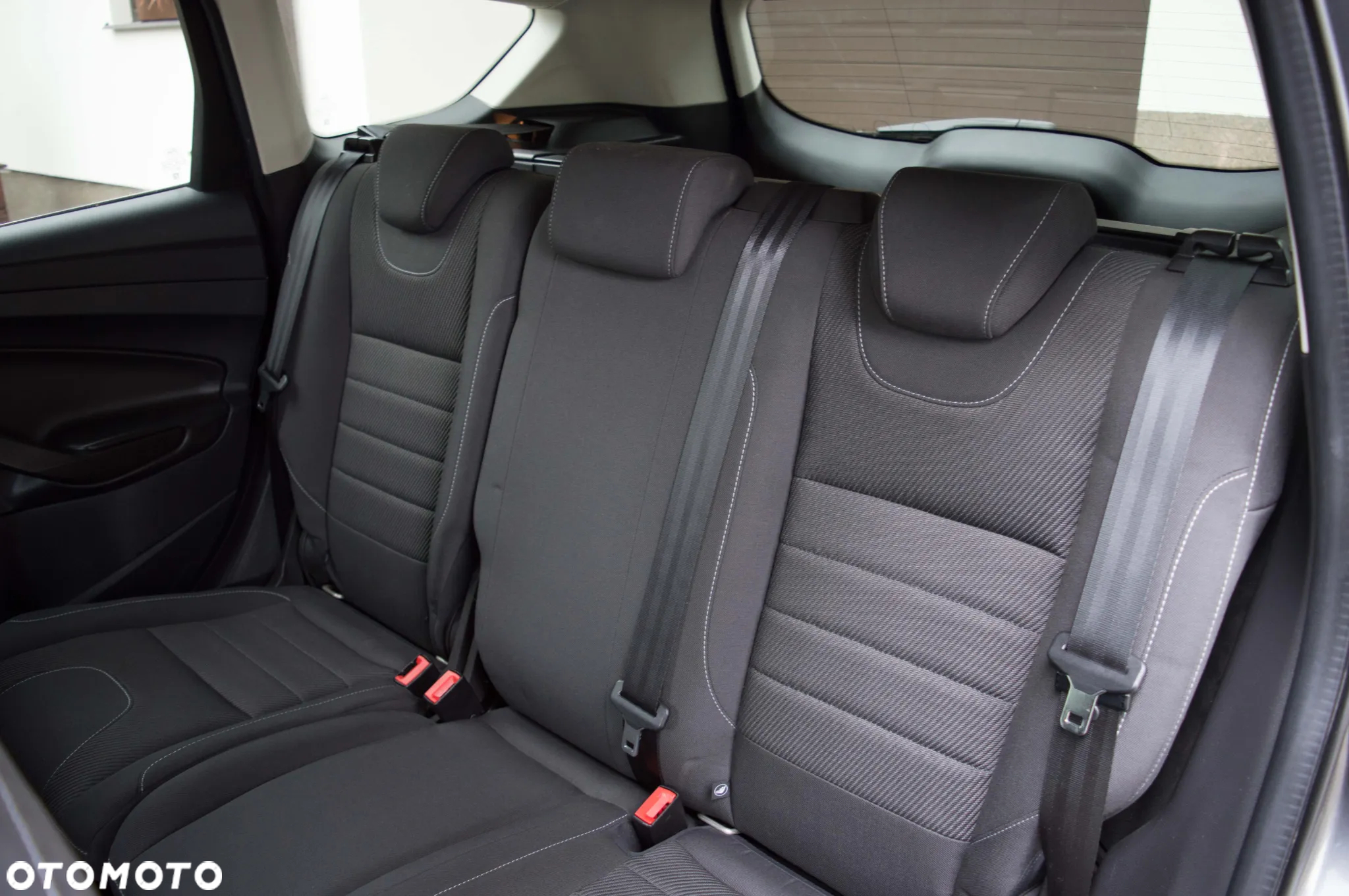 Ford Kuga 2.0 TDCi 4x2 Titanium - 33