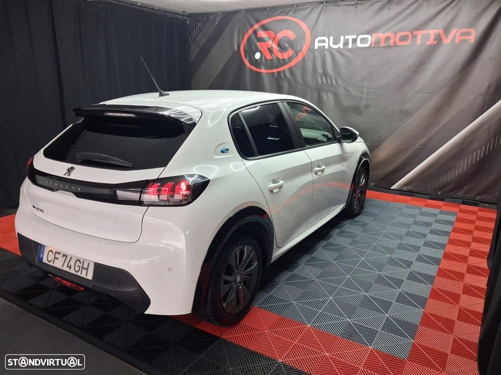 Peugeot e-208 50 kWh Allure Pack - 7