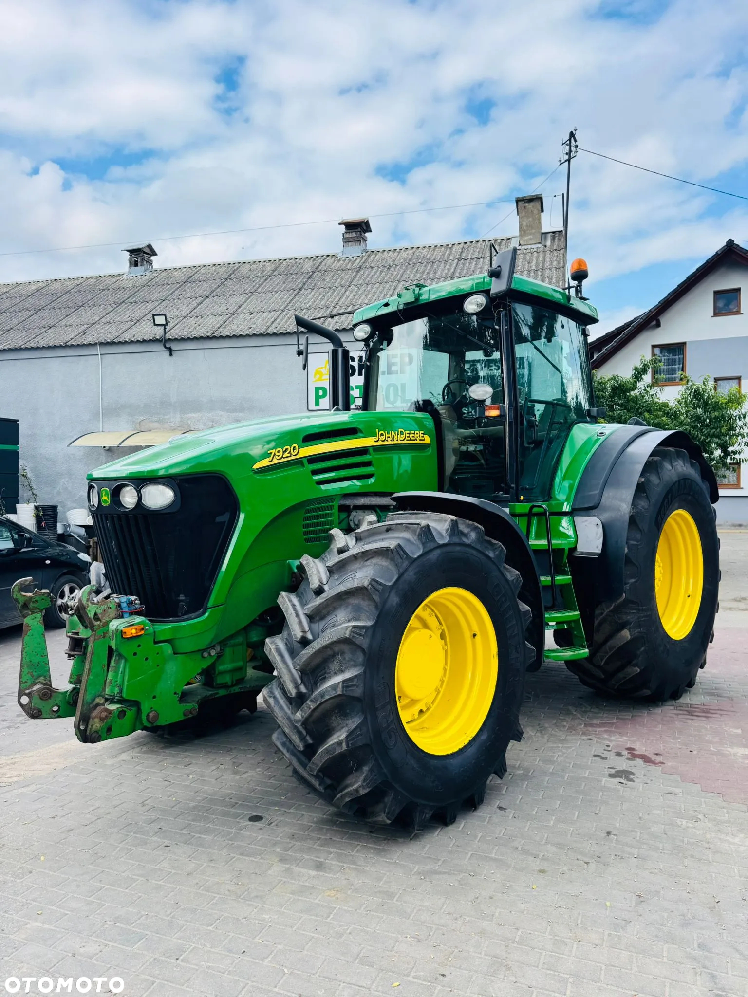 John Deere 7920 - 9