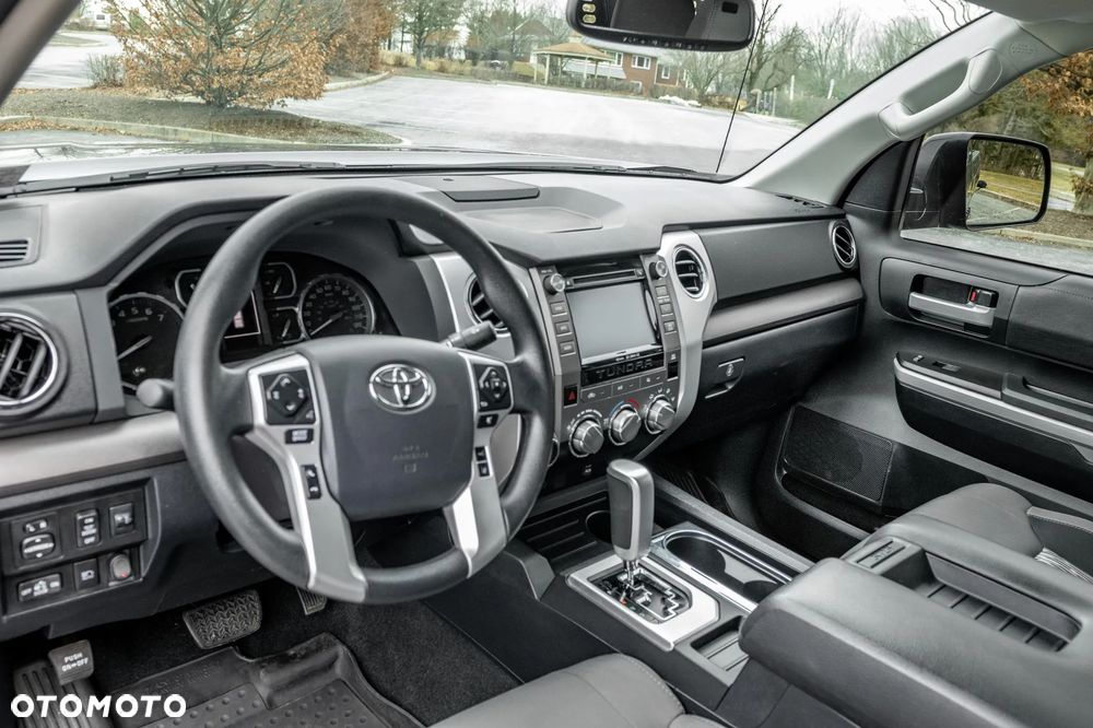Toyota Tundra - 17