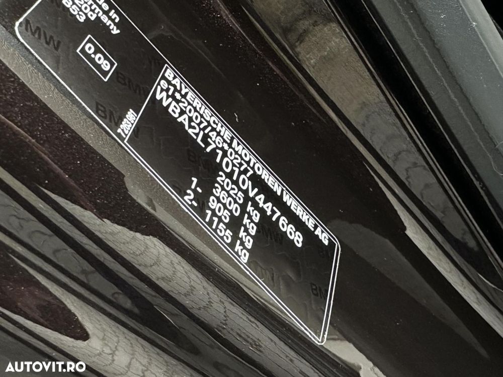 BMW Seria 2 220d Aut. Luxury Line - 7