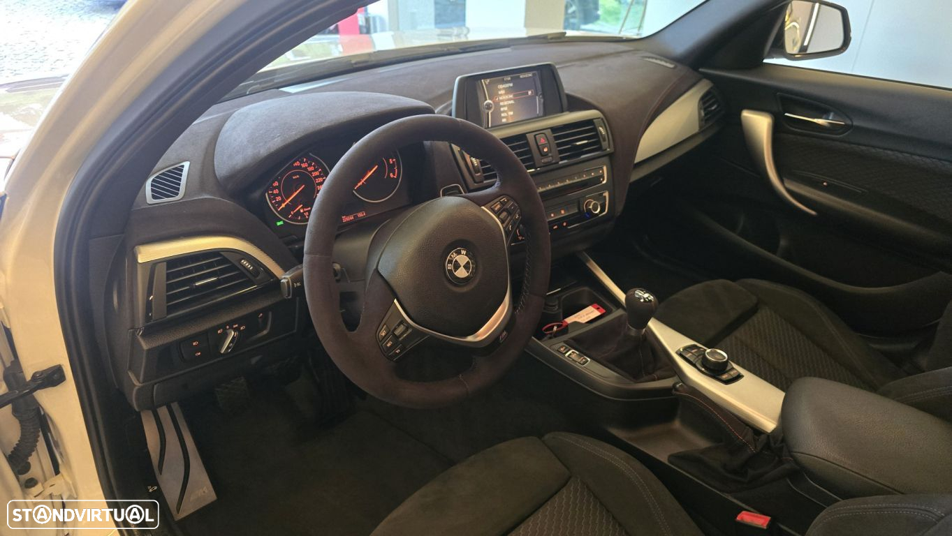BMW 118 d Pack M - 34