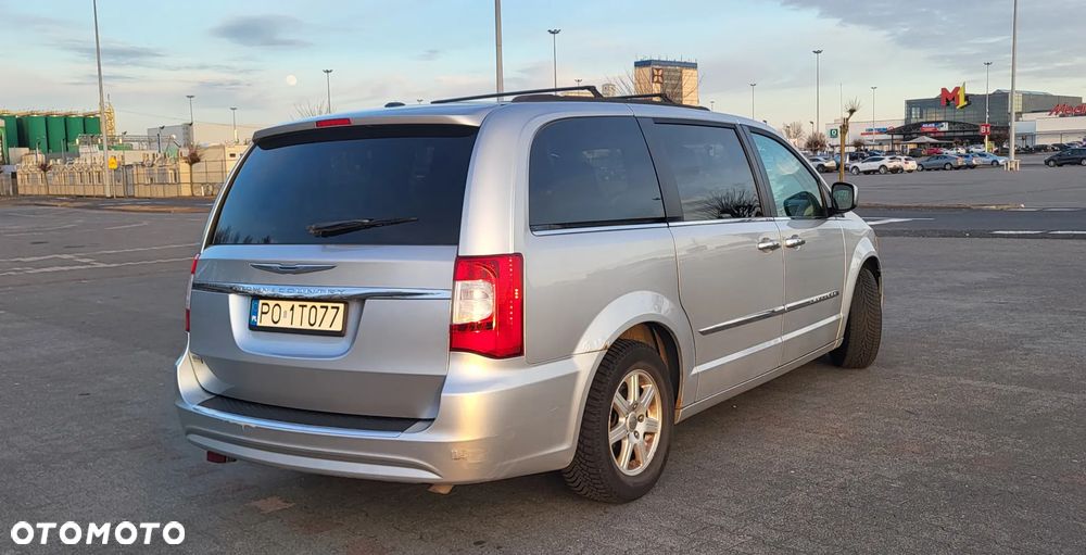 Chrysler Town & Country 3.6 Touring - 7
