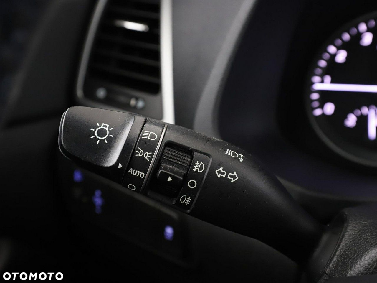 Hyundai Tucson 1.6 GDi 2WD Trend - 32