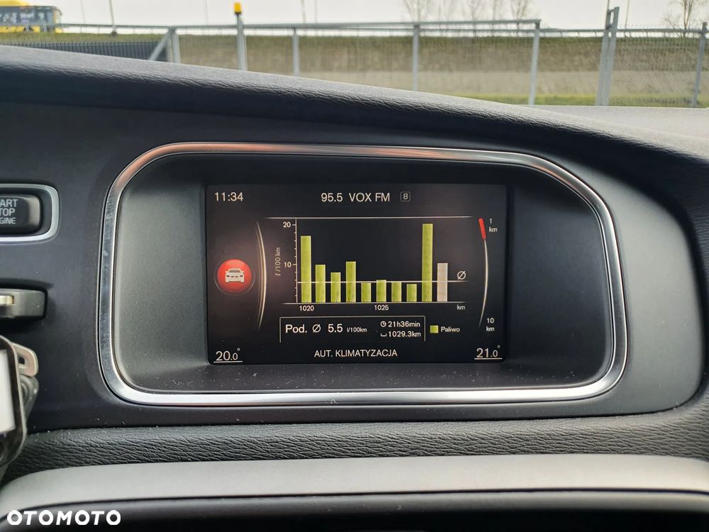 Volvo V40 D3 Kinetic - 31