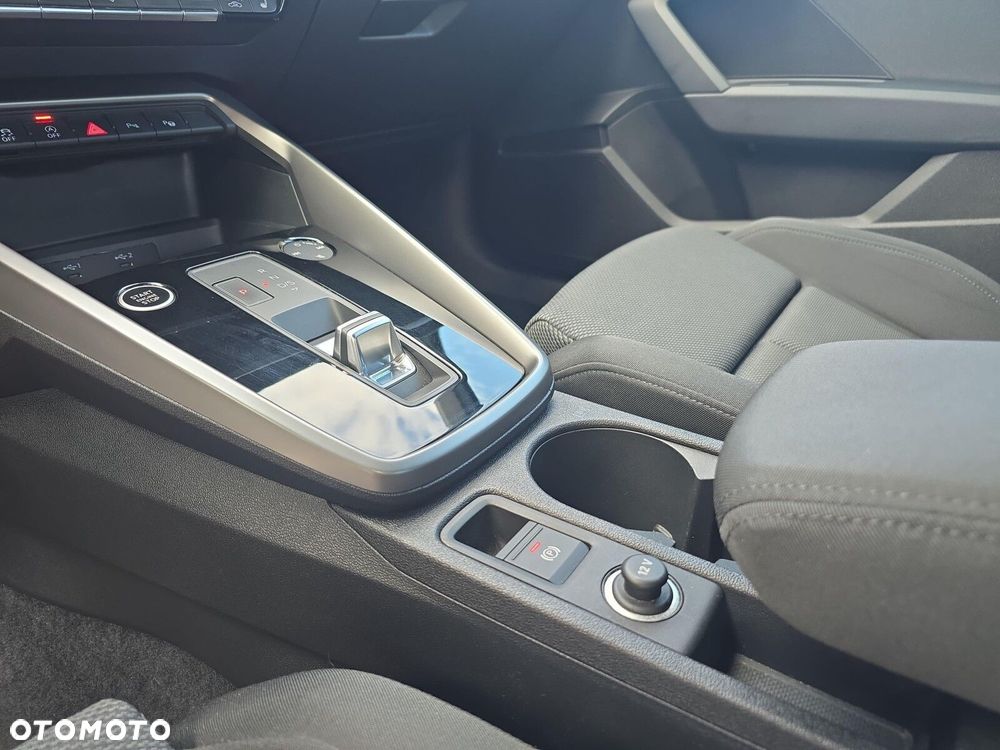Audi A3 Limousine - 15