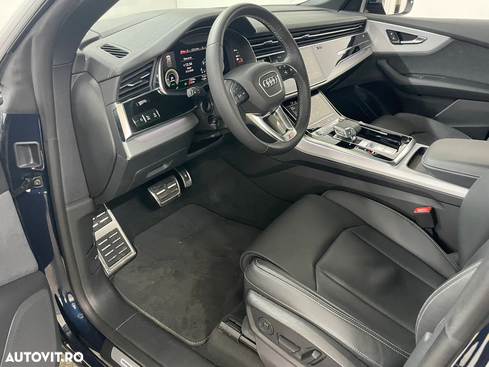 Audi Q8 SUV TFSI e quattro 290 kW tiptronic - 17