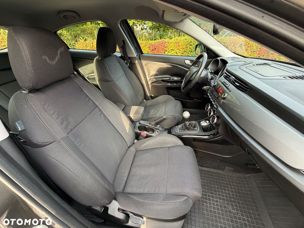 Alfa Romeo Giulietta 1.4 TB 16V Super - 20