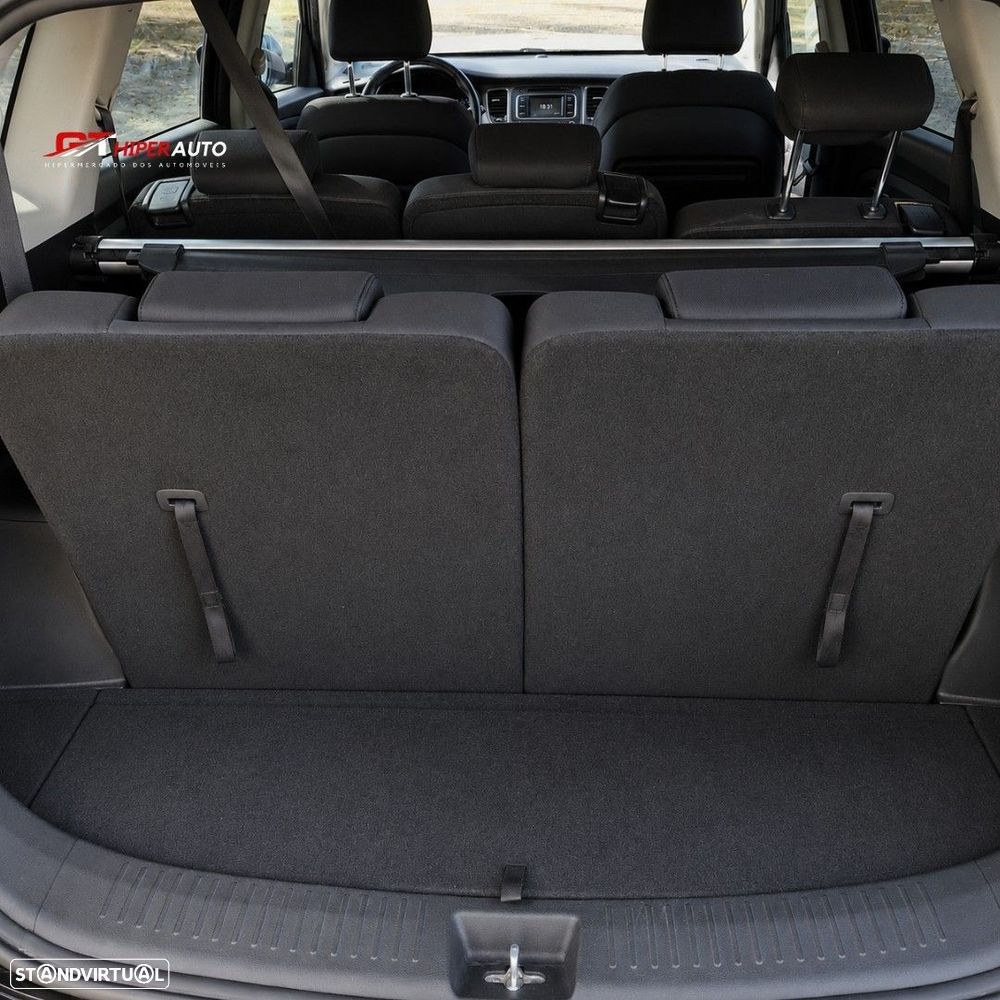 Kia Carens 1.7 CRDi ISG TX Aut. - 10