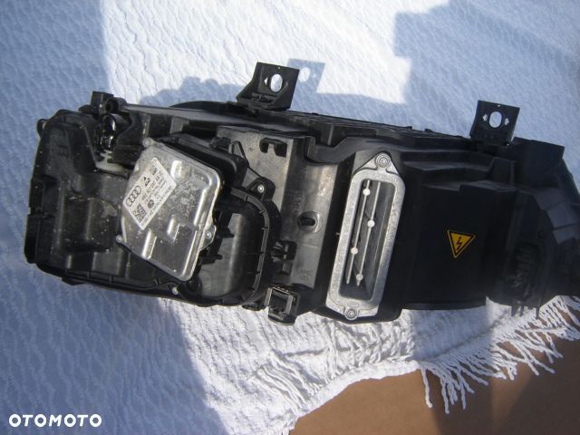 AUDI Q7 LAMPY XENON LED IDEAŁ 4M0941005 - 3