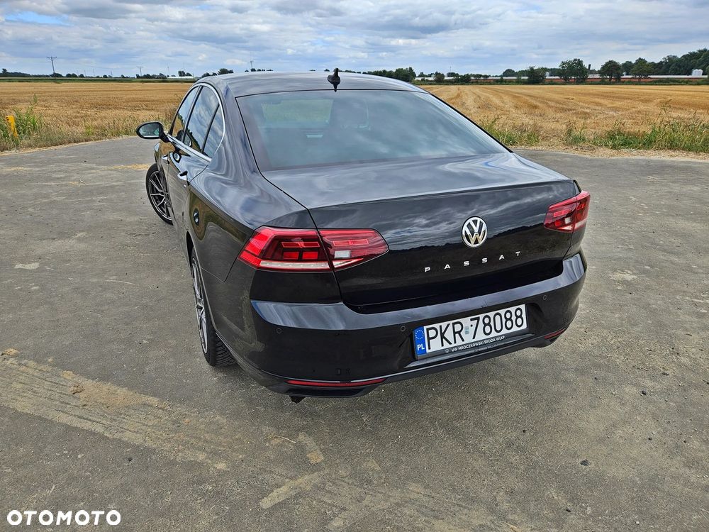 Volkswagen Passat 1.5 TSI OPF Elegance - 19