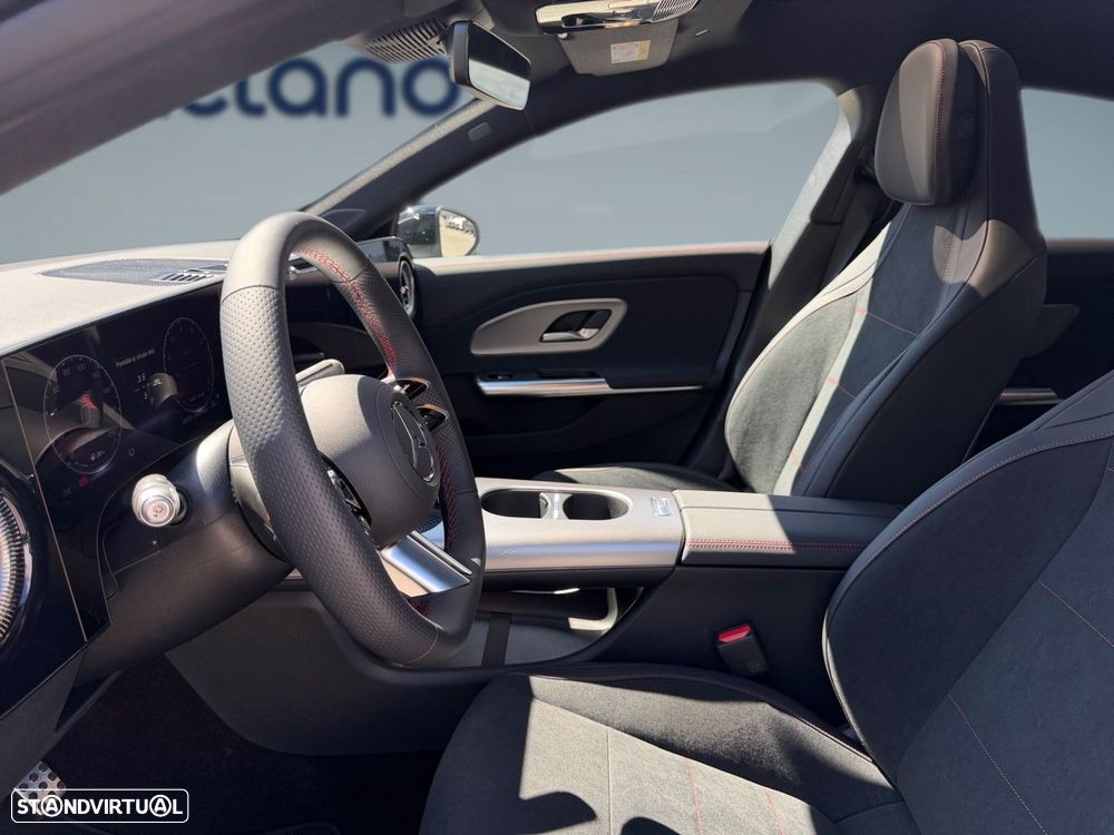 Mercedes-Benz CLA 220 - 15