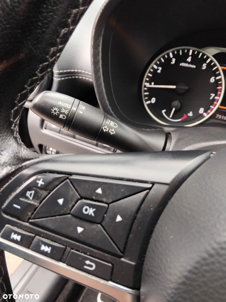 Nissan Juke 1.0 DIG-T N-Connecta - 11