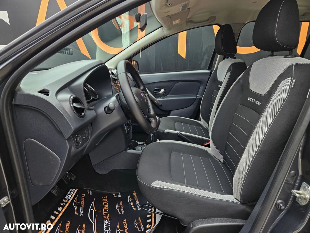 Dacia Sandero Stepway Blue dCi 95 Prestige - 10