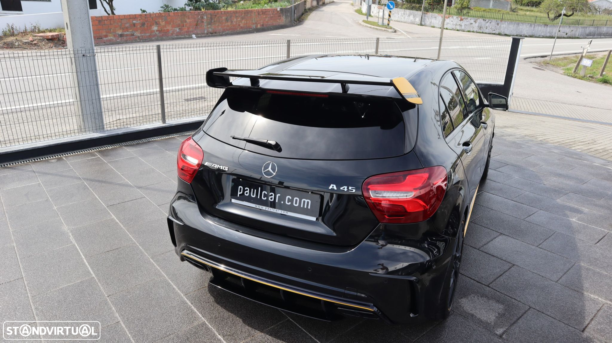 Mercedes-Benz A 45 AMG 4-Matic - 13