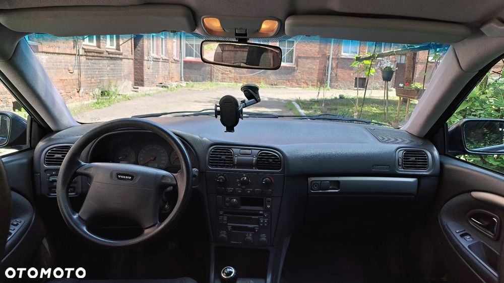 Volvo V40 1.8 - 13
