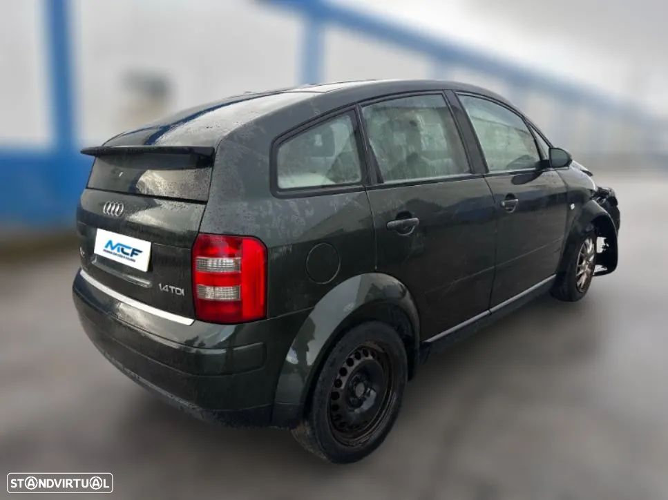 Audi A2 1.4 TDI de 2002 para peças - 1