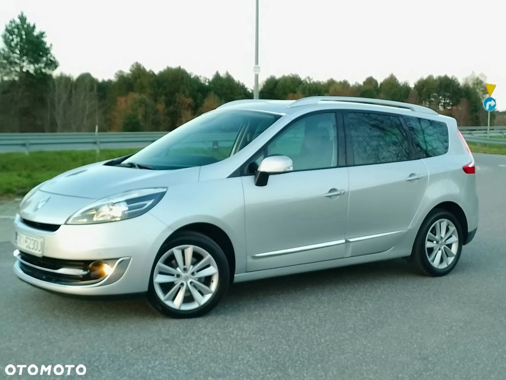 Renault Grand Scenic Energy dCi 110 S&S Bose Edition - 17