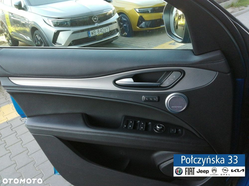 Alfa Romeo Stelvio - 29