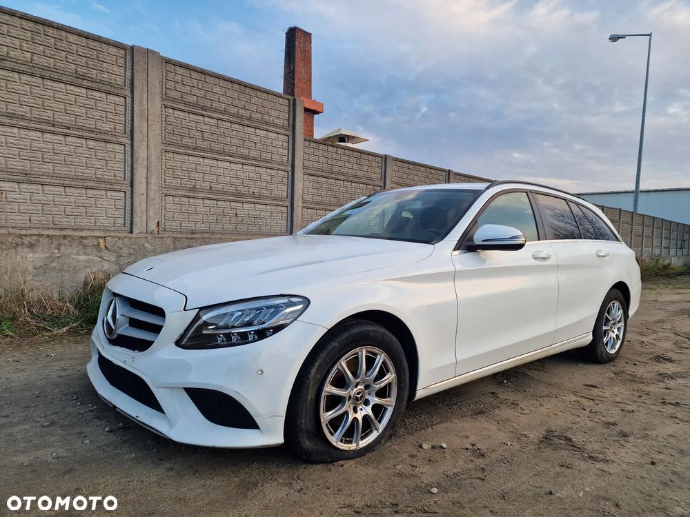 Mercedes-Benz Klasa C 180 d 9G-TRONIC Exclusive - 1