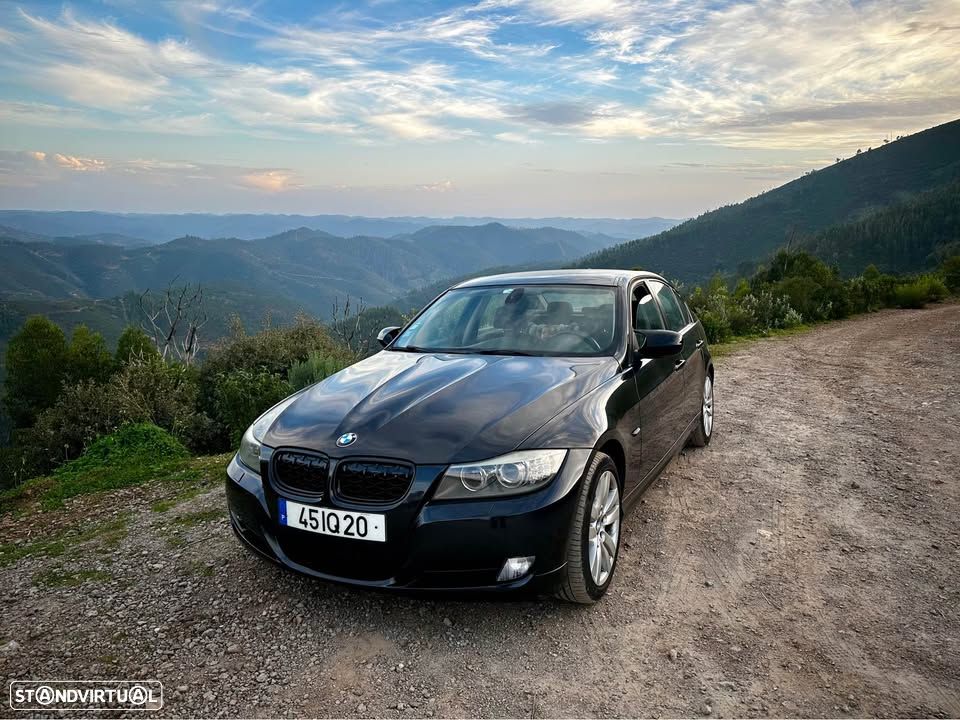 BMW 320 d xDrive Navigation - 4