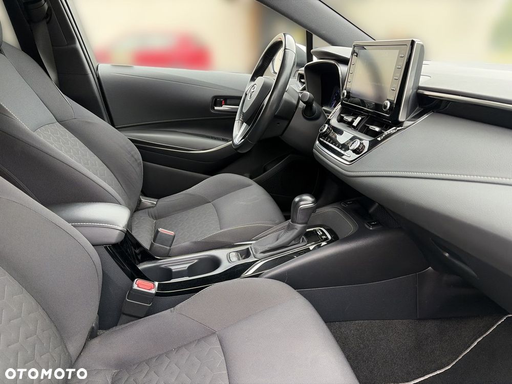 Toyota Corolla 1.8 Hybrid Comfort - 12