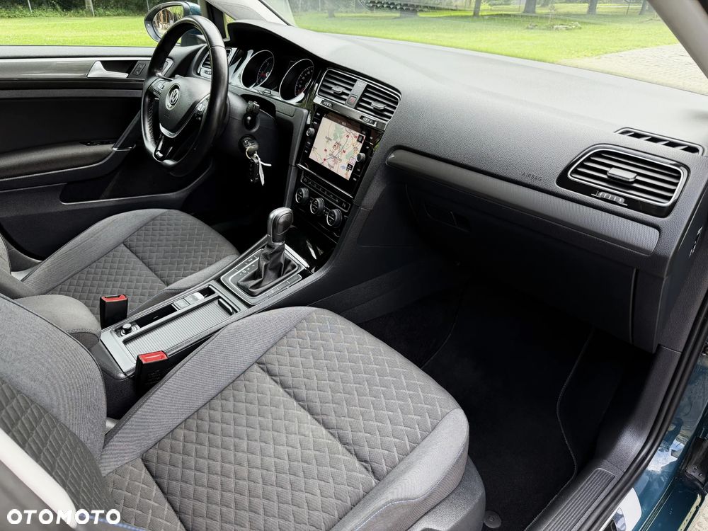 Volkswagen Golf 1.6 TDI DSG Join - 16