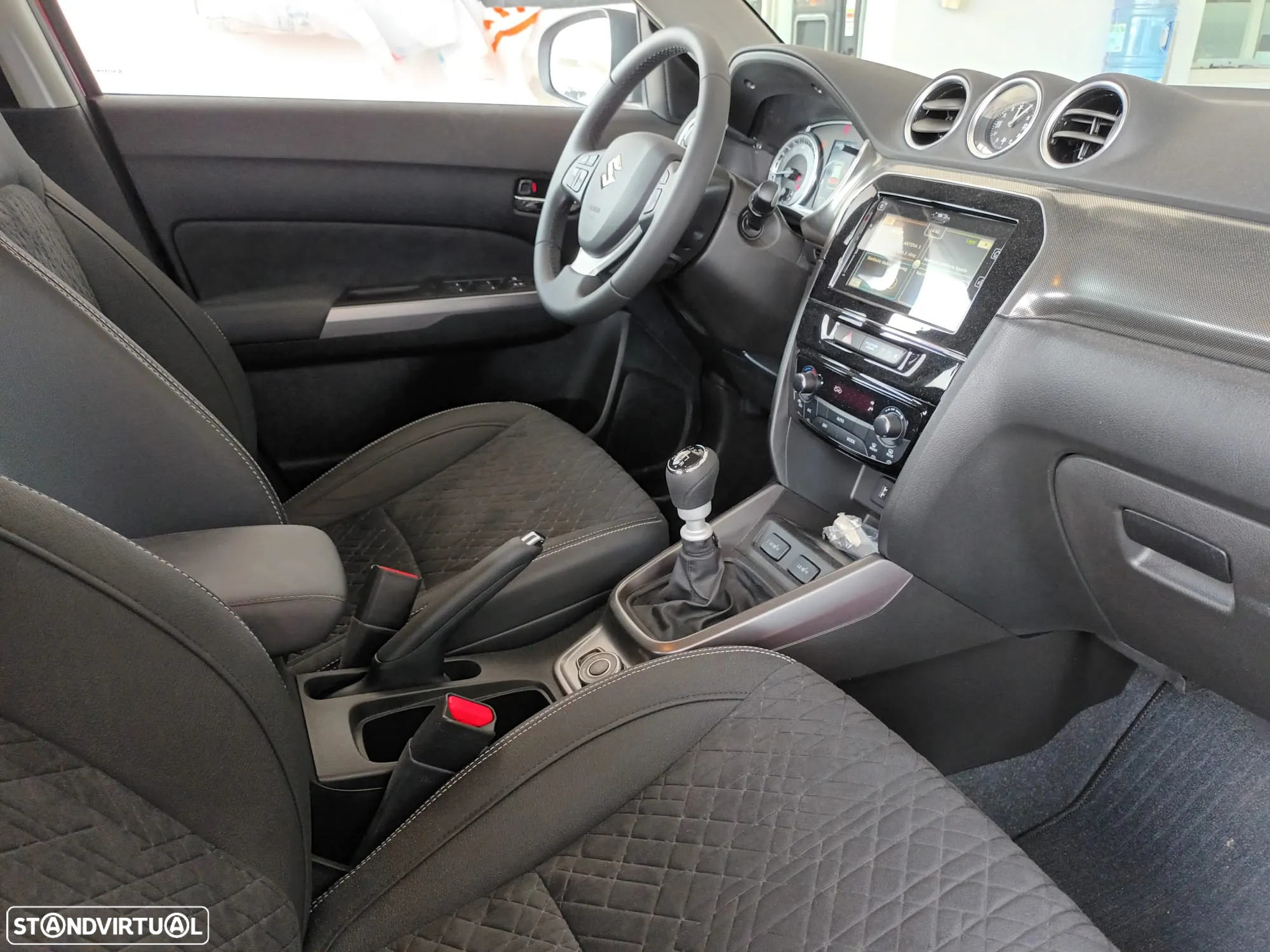 Suzuki Vitara 1.4T GLX 4WD Mild Hybrid - 8