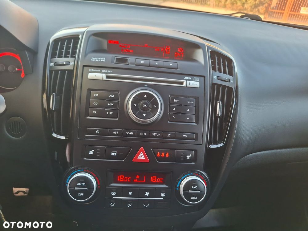 Kia Ceed 1.6 Crdi Comfort - 20