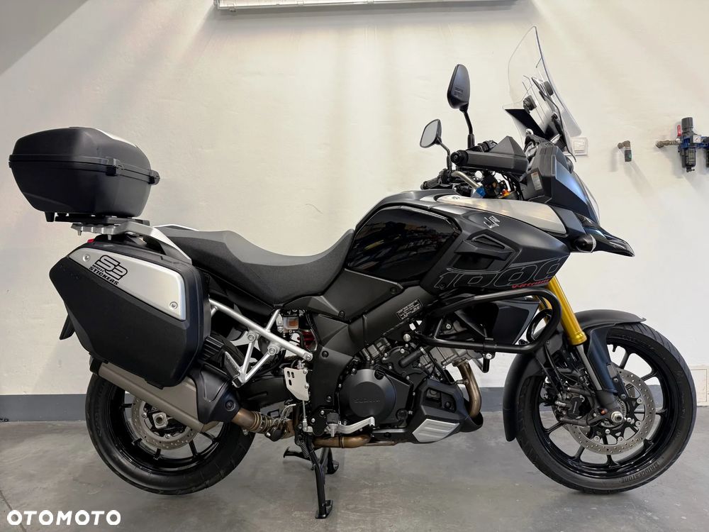 Suzuki V-STROM - 2