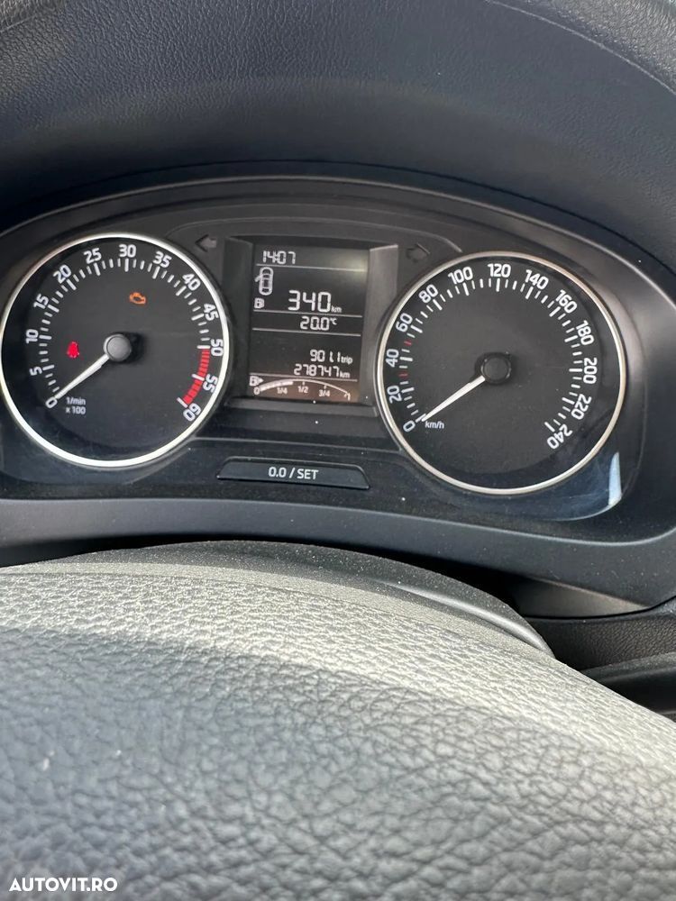 Skoda RAPID - 5