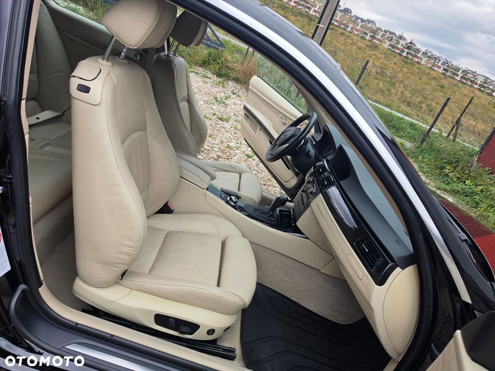 BMW Seria 3 325xi - 8
