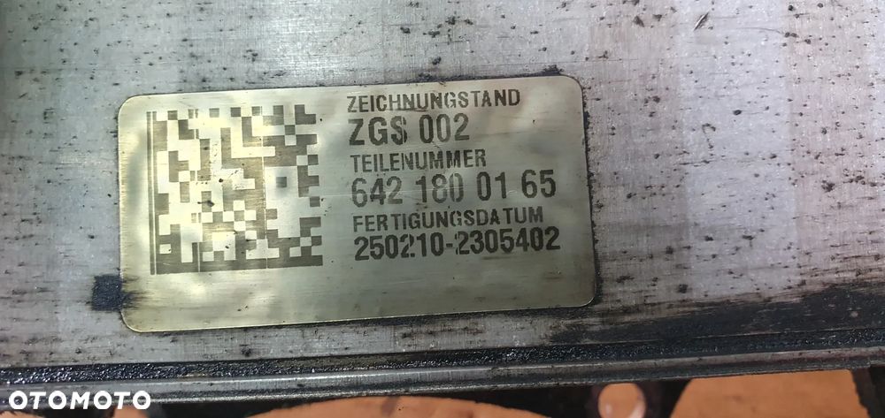 Chłodnica oleju chłodniczka Mercedes ML W164 3.0 CDI 6421800165 - 5