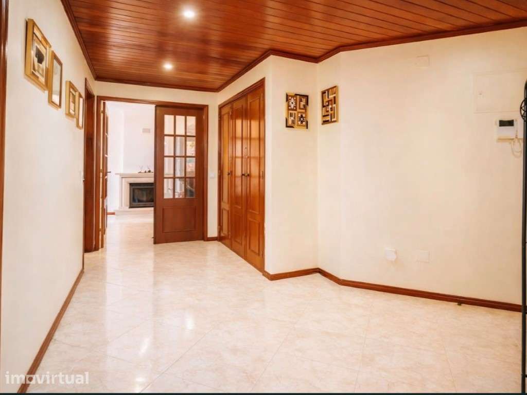 Apartamento T2 Rio de Mouro