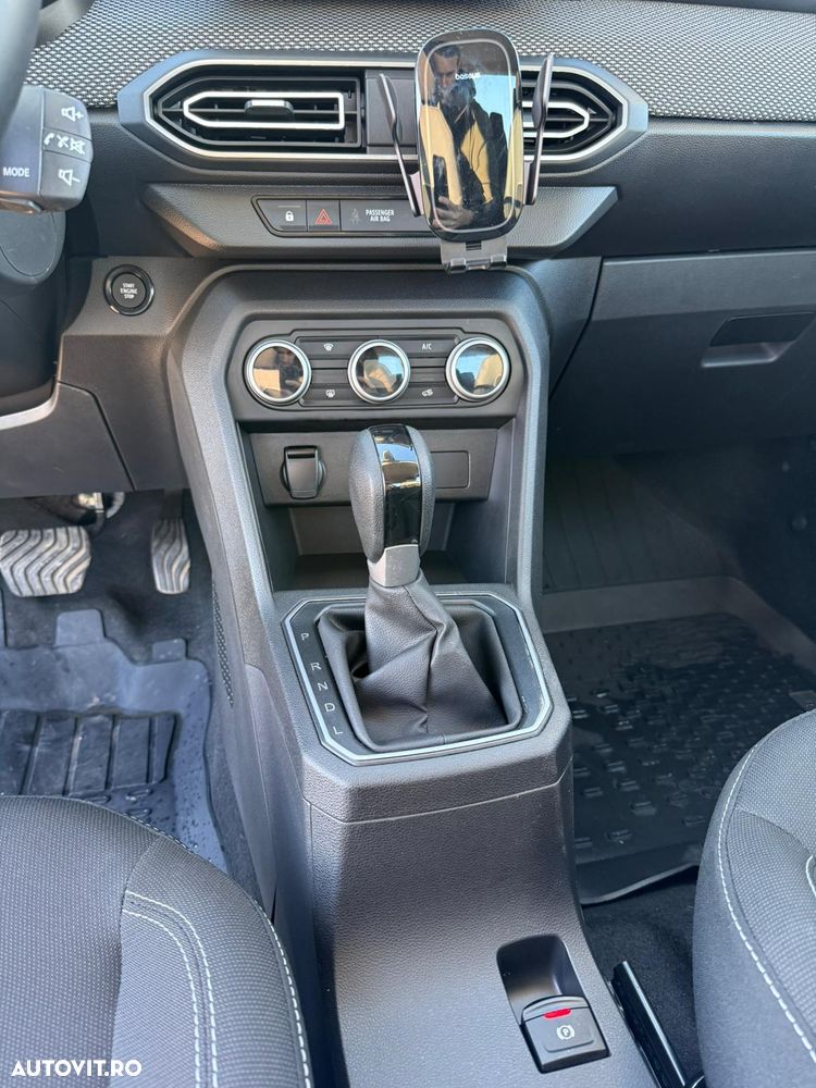 Dacia Logan TCe 90 CVT Prestige - 8