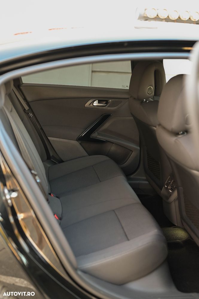 Peugeot 508 1.6 THP BVA Allure - 10