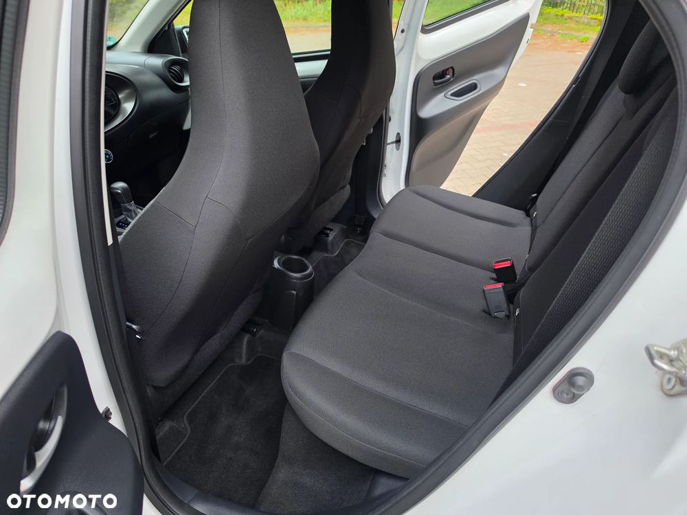 Toyota Aygo X x-shift x-cite - 19