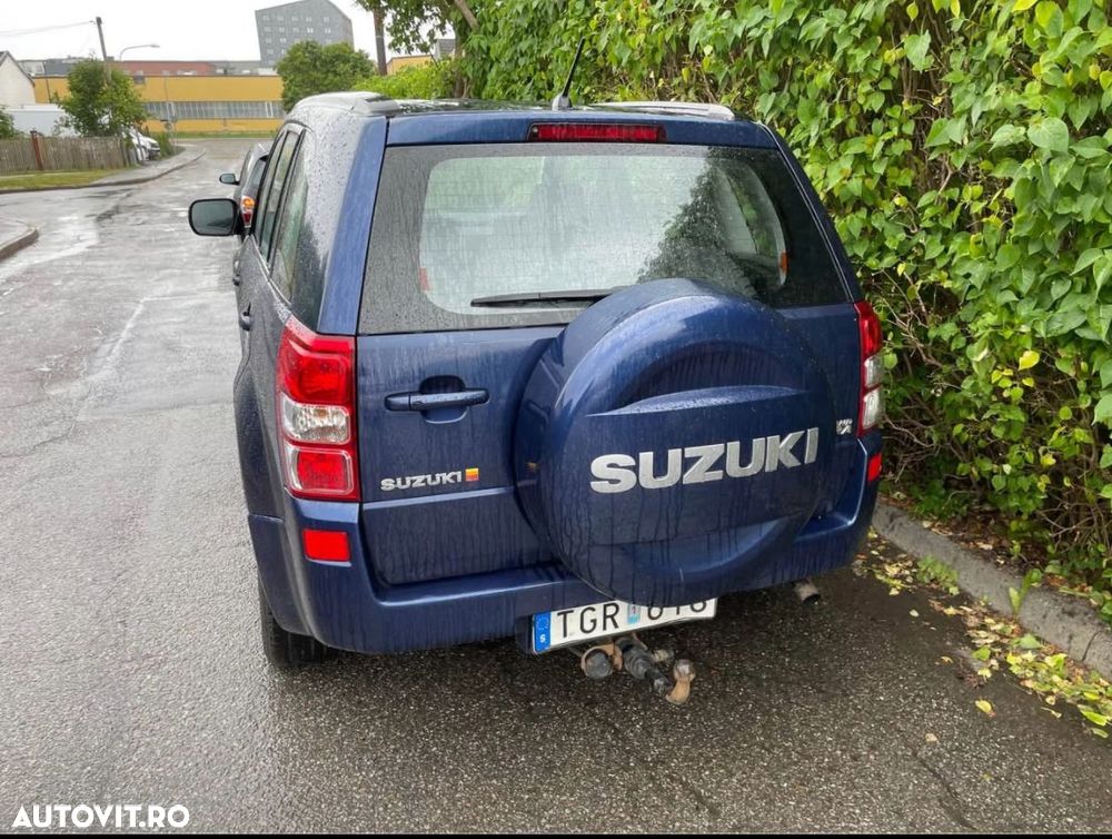 Suzuki Grand Vitara 1.9 DDiS Comfort - 2