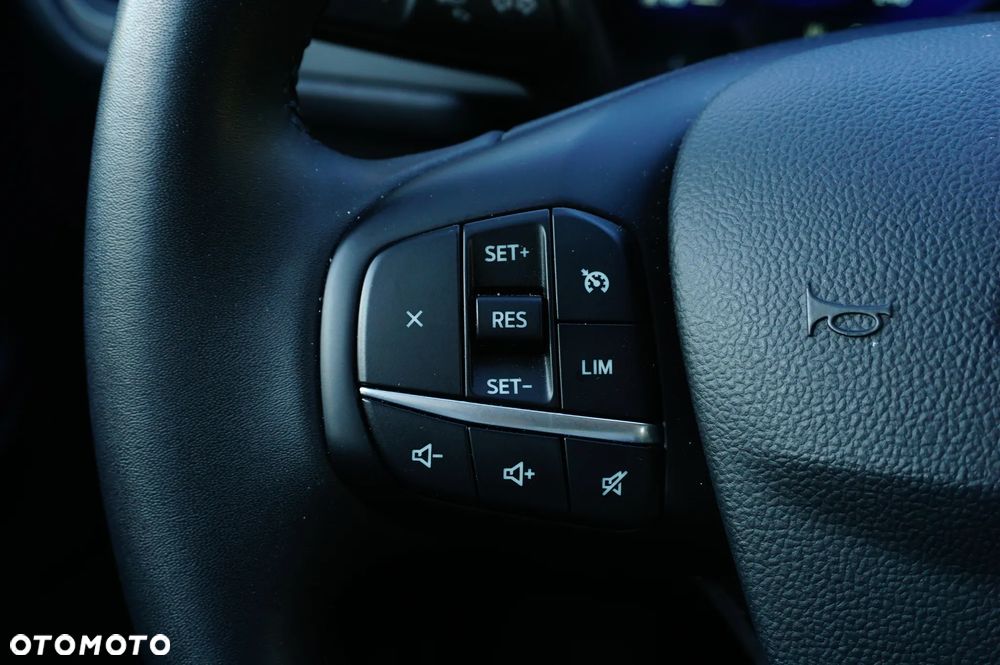 Ford Kuga 2.0 EcoBlue AWD Titanium - 32