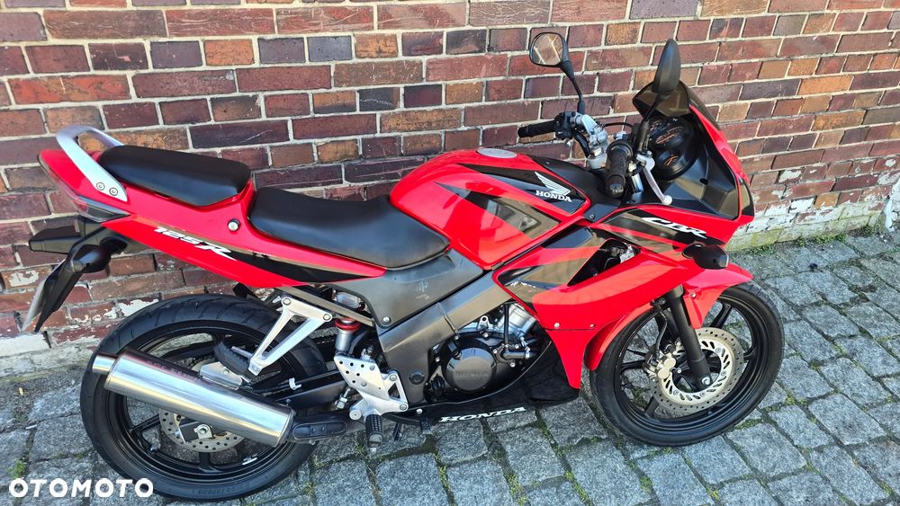 Honda CBR - 30