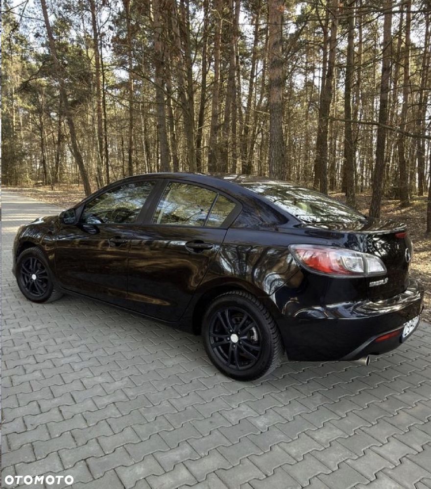 Mazda 3 - 4