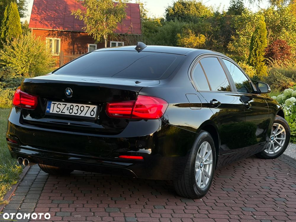 BMW Seria 3 320d - 15