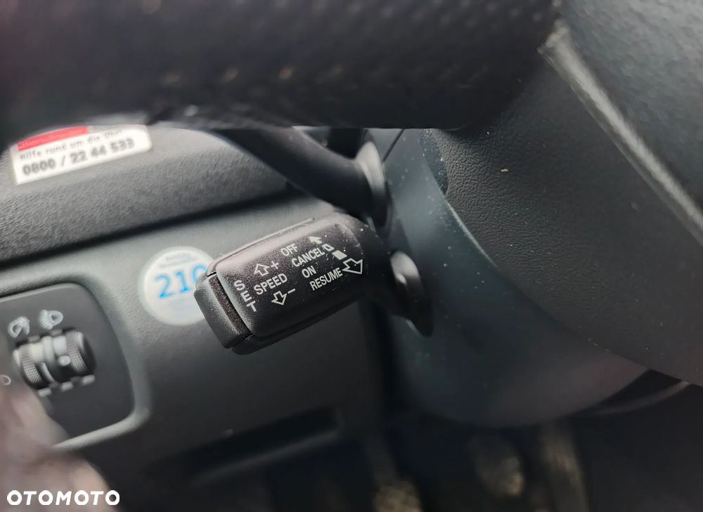 Audi A3 Sportback 1.6 TDI DPF Attraction - 22